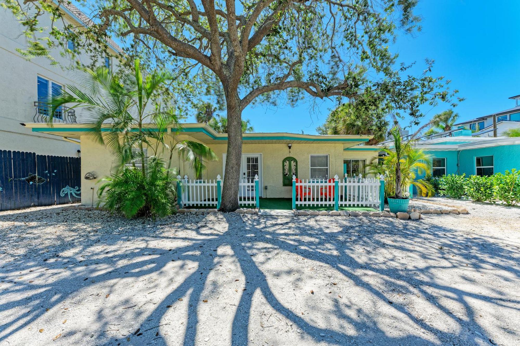 The Ringling Beach House Siesta Key Exterior photo